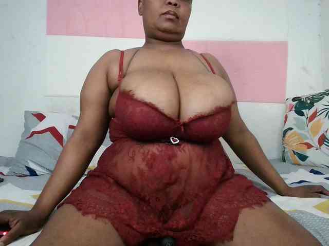 BIGTITTISXX
