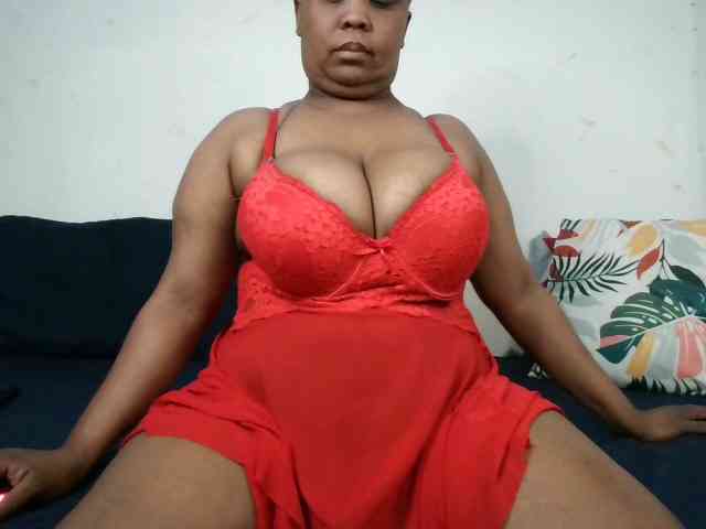 BIGTITTISXX