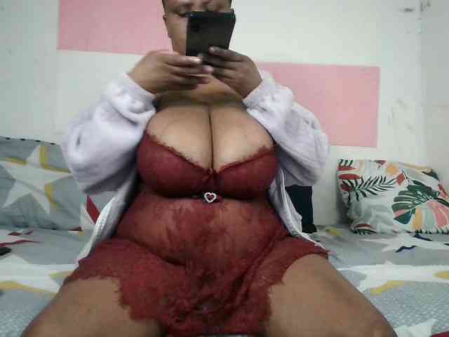 BIGTITTISXX
