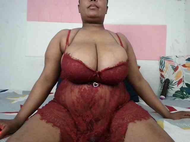BIGTITTISXX