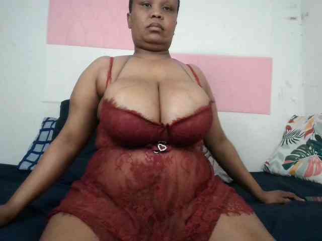 BIGTITTISXX Live Webcam on BongaCams