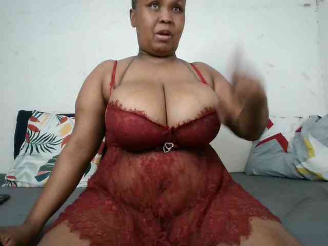 BIGTITTISXX BIGTITTISXX