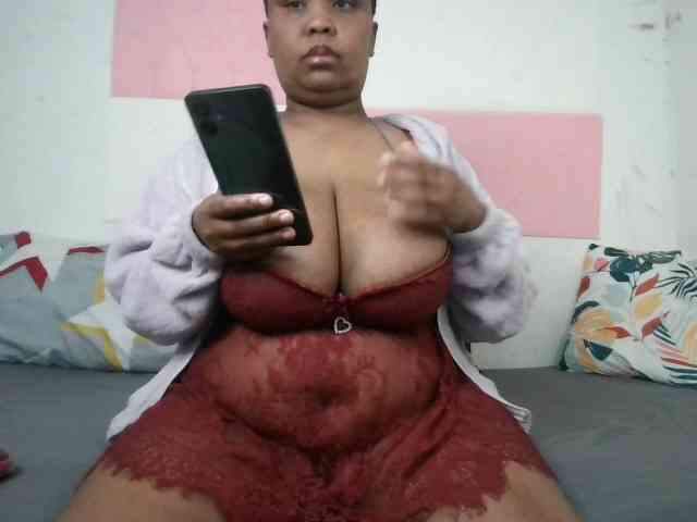 BIGTITTISXX BIGTITTISXX