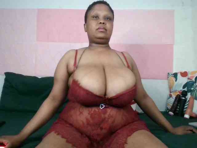 BIGTITTISXX