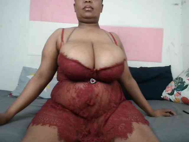 BIGTITTISXX BIGTITTISXX
