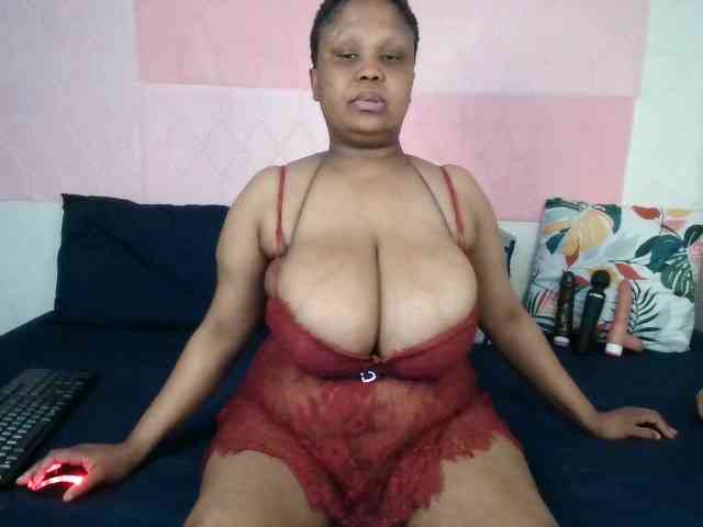 BIGTITTISXX