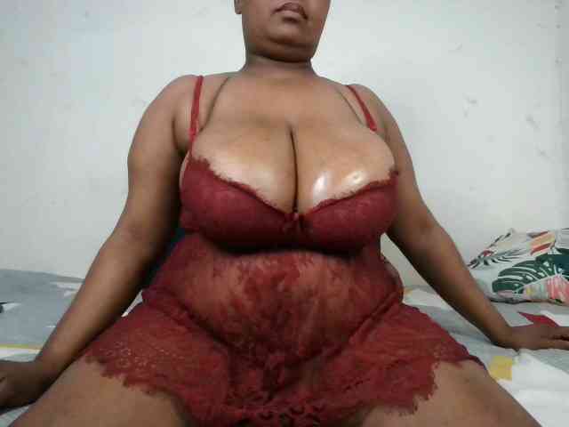 BIGTITTISXX
