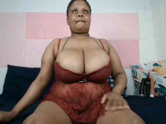 BIGTITTISXX