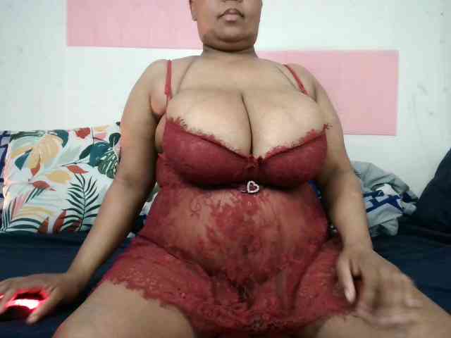 BIGTITTISXX