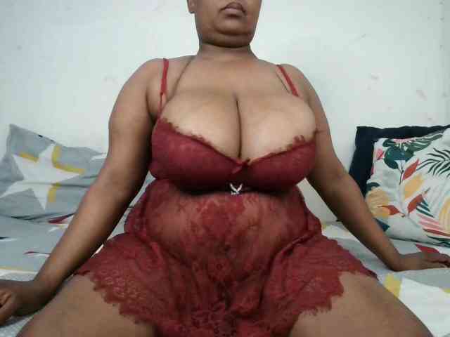 BIGTITTISXX