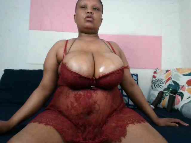 BIGTITTISXX BIGTITTISXX