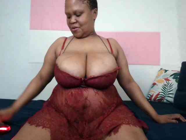 BIGTITTISXX BIGTITTISXX