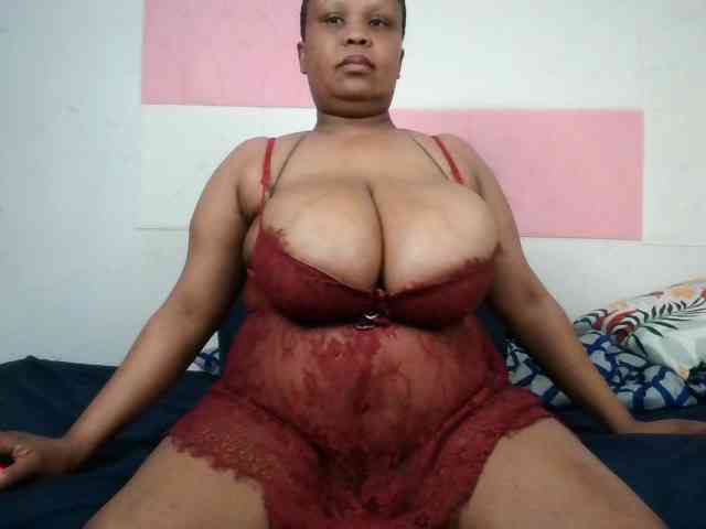 BIGTITTISXX
