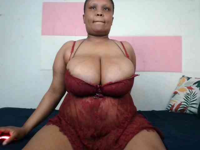 BIGTITTISXX BIGTITTISXX
