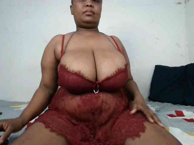 BIGTITTISXX