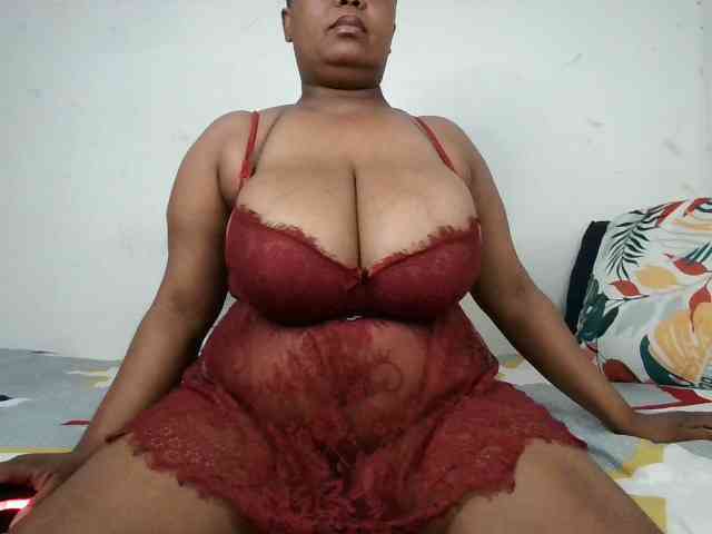 BIGTITTISXX