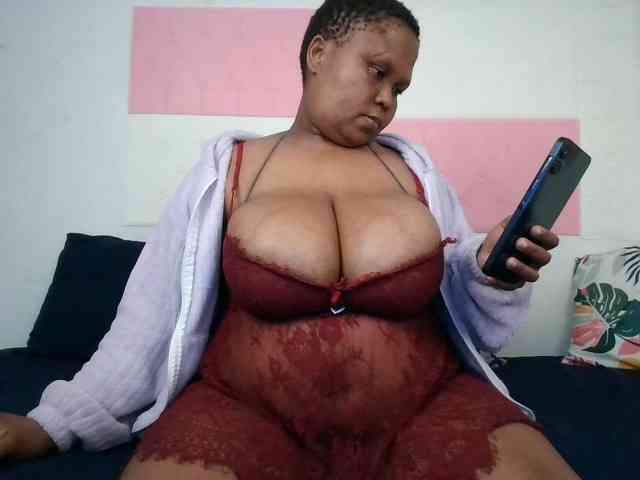 BIGTITTISXX BIGTITTISXX