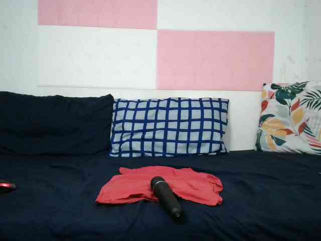 BIGTITTISXX webcam