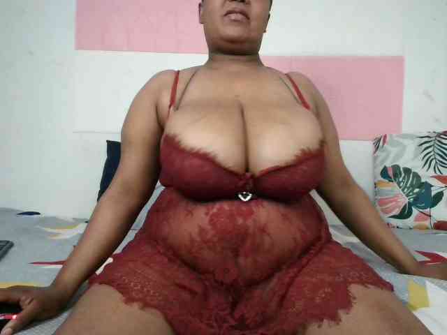 BIGTITTISXX