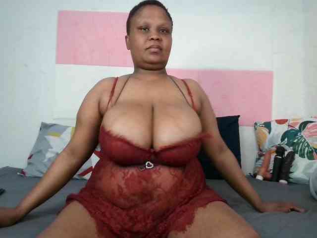 BIGTITTISXX