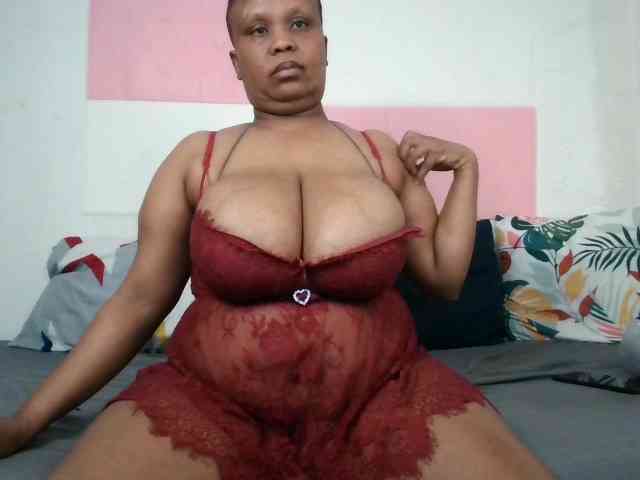 BIGTITTISXX
