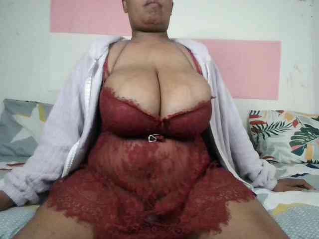 BIGTITTISXX