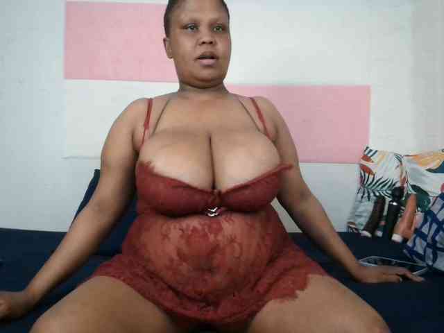 BIGTITTISXX