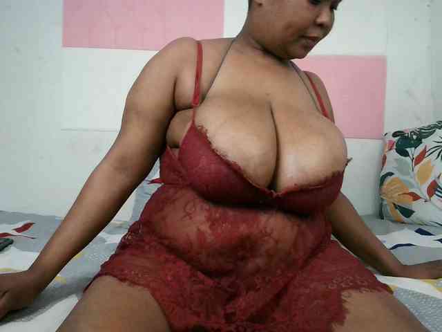 BIGTITTISXX