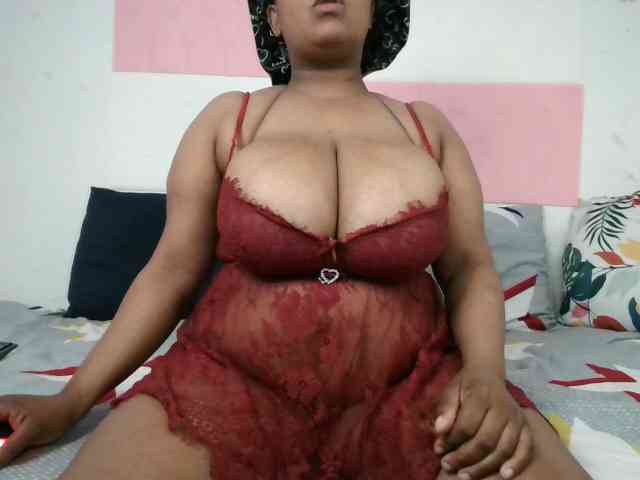 BIGTITTISXX