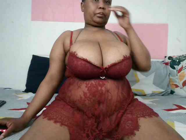 BIGTITTISXX
