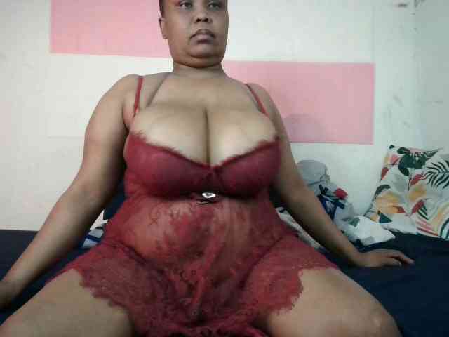 BIGTITTISXX webcam