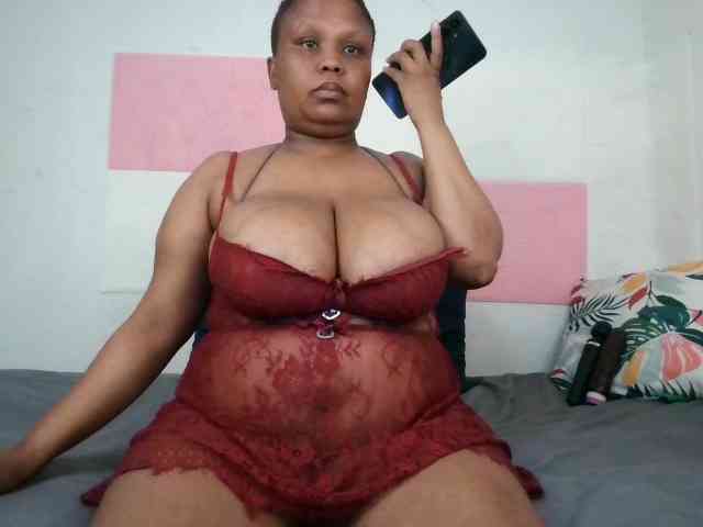 BIGTITTISXX