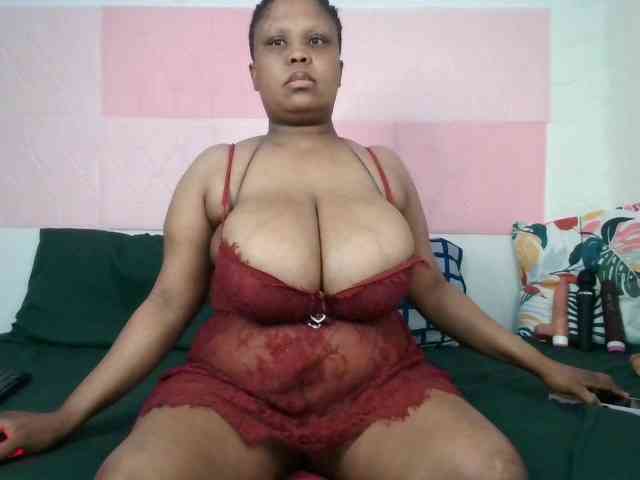 BIGTITTISXX