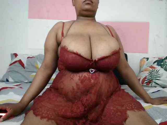 BIGTITTISXX
