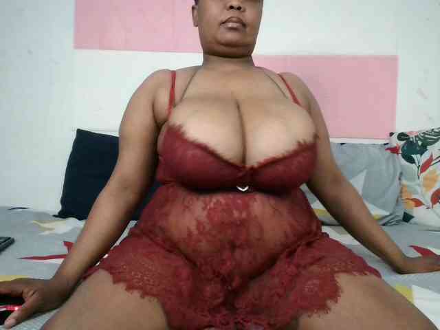 BIGTITTISXX BIGTITTISXX