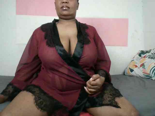 BIGTITTISXX