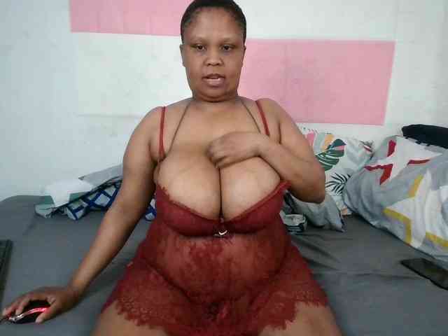 BIGTITTISXX BIGTITTISXX
