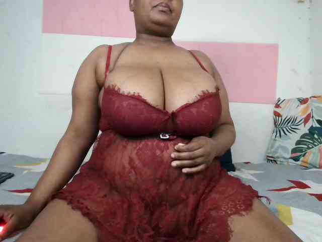 BIGTITTISXX