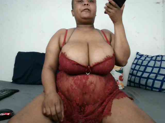 BIGTITTISXX