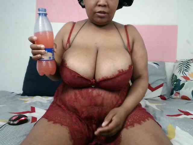 BIGTITTISXX