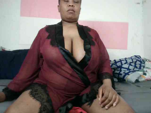 BIGTITTISXX