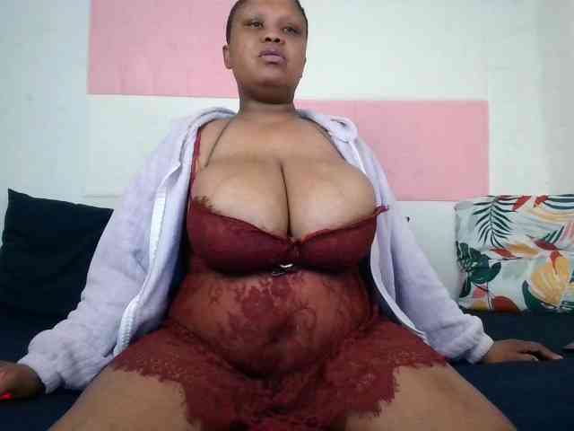 BIGTITTISXX BIGTITTISXX
