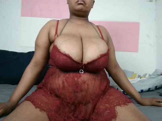 BIGTITTISXX