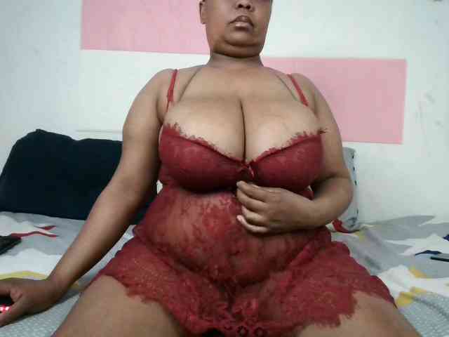 BIGTITTISXX
