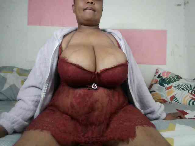 BIGTITTISXX BIGTITTISXX