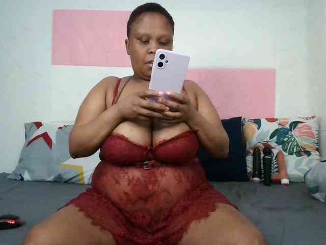 BIGTITTISXX