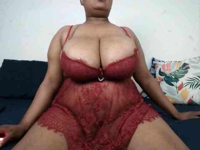 BIGTITTISXX