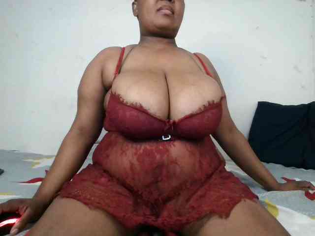 BIGTITTISXX
