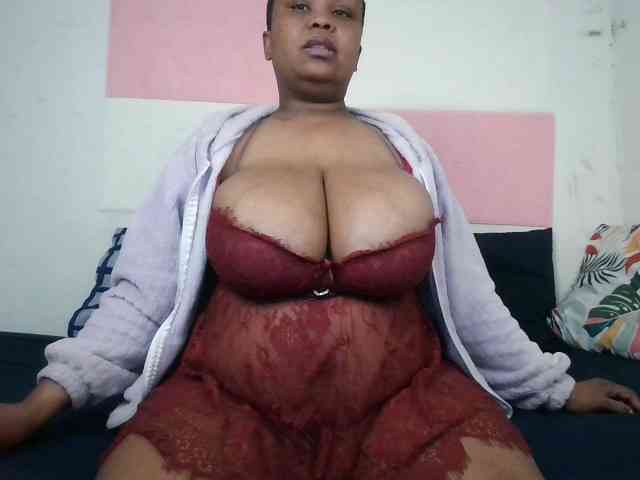 BIGTITTISXX Live Webcam on BongaCams