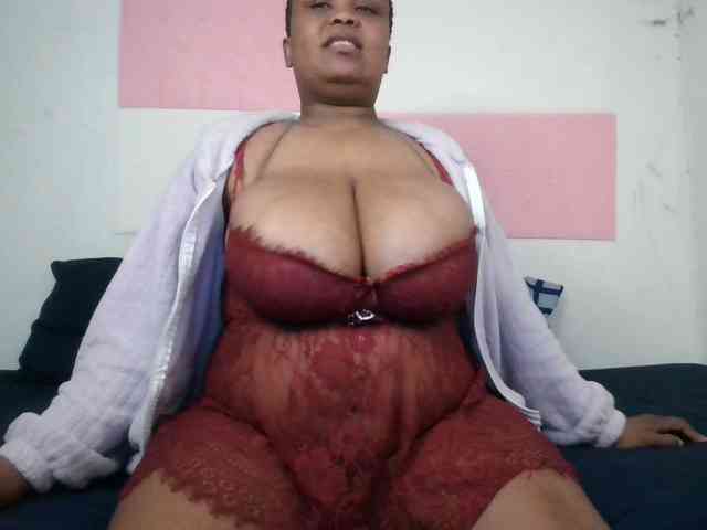 BIGTITTISXX Live Webcam on BongaCams